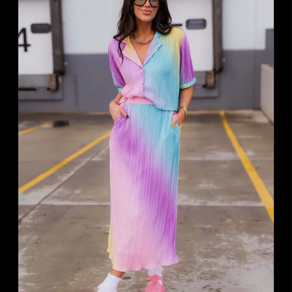 Dressed in LALA rainbow set NEW XS